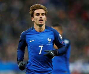 Pháp vs Ba Lan: Vương quốc của 'Hoàng tử bé' Griezmann