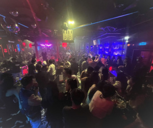 Đột kích quán bar ở Đồng Nai, phát hiện 14 người dương tính với ma túy
