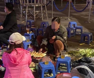 Khoai nướng giá 80.000 đồng/củ: Thói quen 'chặt chém' khó bỏ?