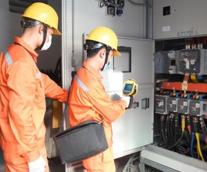 Ai tăng giá điện?