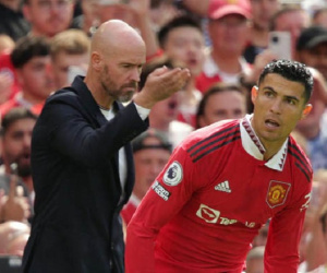 Ten Hag trả lời siêu ngắn gọn về Ronaldo