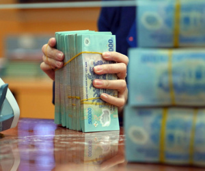 Còn 400.000 tỷ đồng tín dụng trong tháng 12