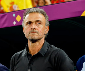 Luis Enrique từ chức HLV trưởng ĐT Tây Ban Nha