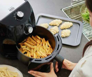 Thức ăn nấu bằng nồi chiên không dầu có tốt không?