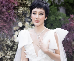 Angela Phương Trinh lộ nhan sắc khác lạ giữa dàn mỹ nhân
