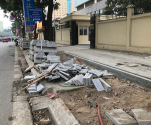 Hà Nội không nhất thiết phải ‘đồng phục’ vỉa hè các tuyến phố bằng đá tự nhiên