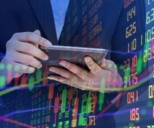 Loạt công ty chứng khoán liên tiếp bị 'tuýt còi'