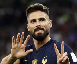 Giroud tự nhận có lối chơi giống Kane, hiểu rõ cặp trung vệ tuyển Anh