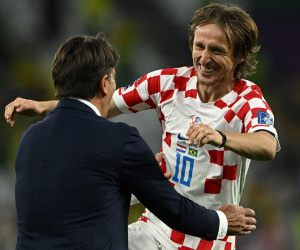 Luka Modric: Huyền thoại từ bom đạn