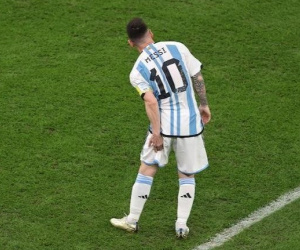 Messi bị đau, có nguy cơ bỏ lỡ trận chung kết World Cup 2022