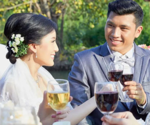 Món quà chị chồng tặng chúng tôi trong ngày cưới khiến khách mời xôn xao