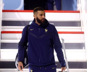 Benzema 'dỗi' HLV tuyển Pháp, từ chối đá chung kết World Cup 2022