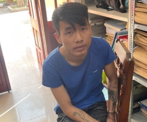 'Ma men' đâm thủng tim thiếu niên 14 tuổi vì cho rằng bị tạt đầu xe