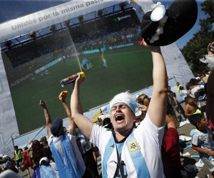 Người dân Argentina vỡ oà vì chức vô địch World Cup 2022