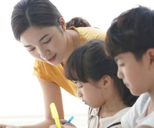 Nửa đêm, chị chồng để lại 2 đứa con cho tôi rồi bỏ đi biệt tích
