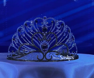 Vương miện duy nhất Việt Nam làm cho Miss Universe giờ ra sao?
