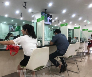 Vì sao ngân hàng phải khống chế lãi suất tiền gửi 9,5%/năm?