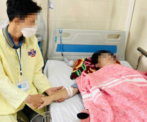 Hai bố con cùng mắc ung thư gan, BS chỉ ra những dấu hiệu bệnh không được bỏ qua
