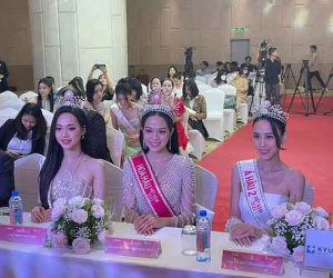 Nhan sắc Top 3 Hoa hậu Việt Nam 2022 sau đêm đăng quang: Có 'cân' được ống kính team qua đường?