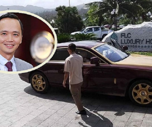 Rolls-Royce Ghost mạ vàng của đại gia 'Quyết còi' đấu giá lần 5