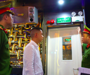 Hà Nội đóng cửa hơn 1.100 quán karaoke, vũ trường