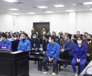 Hoãn xử vụ Nguyễn Thị Hà Thành và đồng phạm cuỗm hơn 433 tỷ