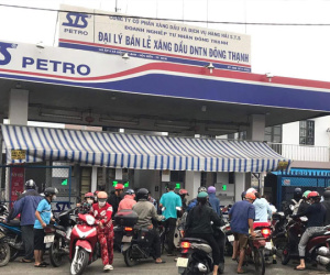 Vay mượn, mua trái quy định, nhiều ông lớn xăng dầu vẫn thiếu hàng