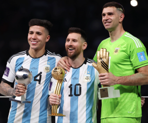 Chelsea sẵn sàng phá kỷ lục mua tiền vệ vô địch World Cup