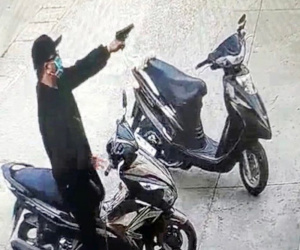Nóng: Rất đông công an ngoài một ngân hàng nghi bị cướp ở Đồng Nai