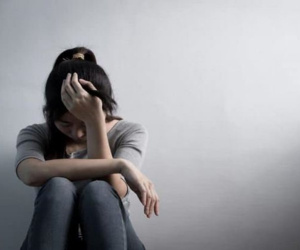 Nữ sinh đại học bị chẩn đoán HIV, uống thuốc được một năm thì phát hiện sự thật đau lòng