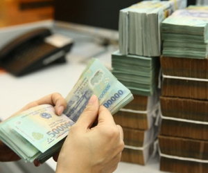 Thống đốc NHNN: Đồng Việt Nam mất giá 3,8%
