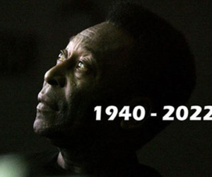 'Vua bóng đá' Pele qua đời