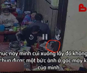 Bắt gặp khách nữ mặc váy ngắn đi lấy đồ ăn, cặp đôi cười cợt, lén chụp ảnh còn gửi airdrop cho cả quán
