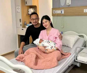 MC Vũ Thu Hoài sinh con cho chồng đại gia, nơi đẻ cực xịn