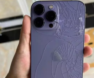 Con ném vỡ iPhone14 hàng xóm, bố mẹ đã không đền còn 'block'