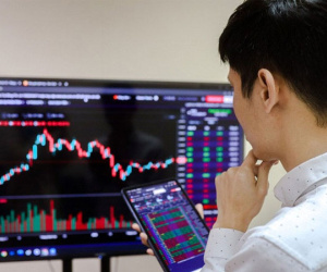 'Mất Tết' vì chứng khoán lao dốc