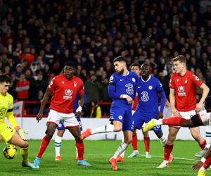 Để Nottingham Forest cầm hòa, Chelsea run rẩy trước đại chiến