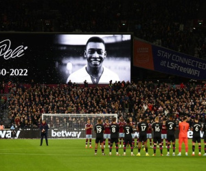 Chủ tịch FIFA gây sửng sốt khi đề nghị mọi quốc gia đổi tên sân vận động thành Pele