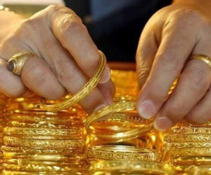 Lý do nhiều người tìm mua vàng nhẫn tròn trơn đầu năm