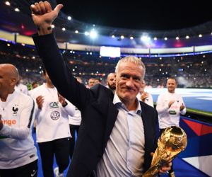 HLV Deschamps ở lại tuyển Pháp thêm 3,5 năm, chấm dứt sự chờ đợi của HLV Zidane