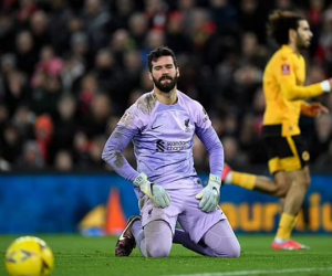 Alisson 'tấu hài', Liverpool phải đá lại vòng 3 cúp FA