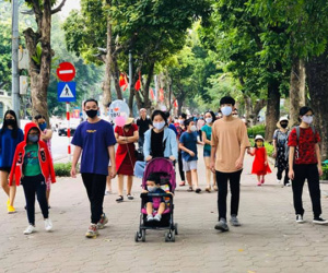 Nguy cơ ca mắc tăng mạnh, biến chủng mới xâm nhập sau kỳ nghỉ Tết