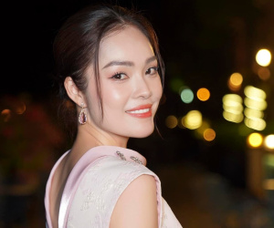 Trước khi nợ 6 tỷ đồng, 'mỹ nhân' này từng sống cực xa hoa: 'Được tặng hoa 3 triệu đồng mỗi ngày'