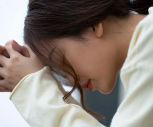 Đề nghị báo hiếu bố mẹ của chồng khiến tôi tái mặt nhưng không dám phản đối