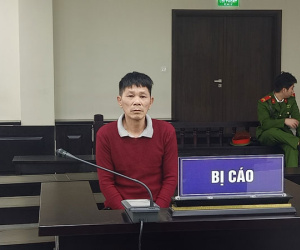 Chất chăn màn, châm lửa đốt nhà ở Hà Nội và cái kết