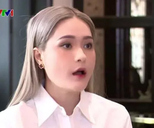 Giật mình so sánh ảnh Đoàn Di Băng trên tivi và hình sống ảo