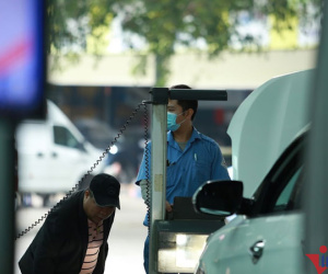 Người dân có thể tới các trung tâm đăng kiểm ở tỉnh lân cận khi Hà Nội quá tải