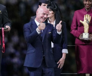 Chủ tịch FIFA có thể đến trao cúp cho đội vô địch AFF Cup