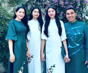 Quyền Linh ủng hộ con tham gia showbiz, tiết lộ hai ái nữ 'chưa quen với ánh đèn sân khấu'