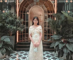 Vợ Phan Thành khoe ảnh, hậu cảnh làm ai cũng choáng ngợp